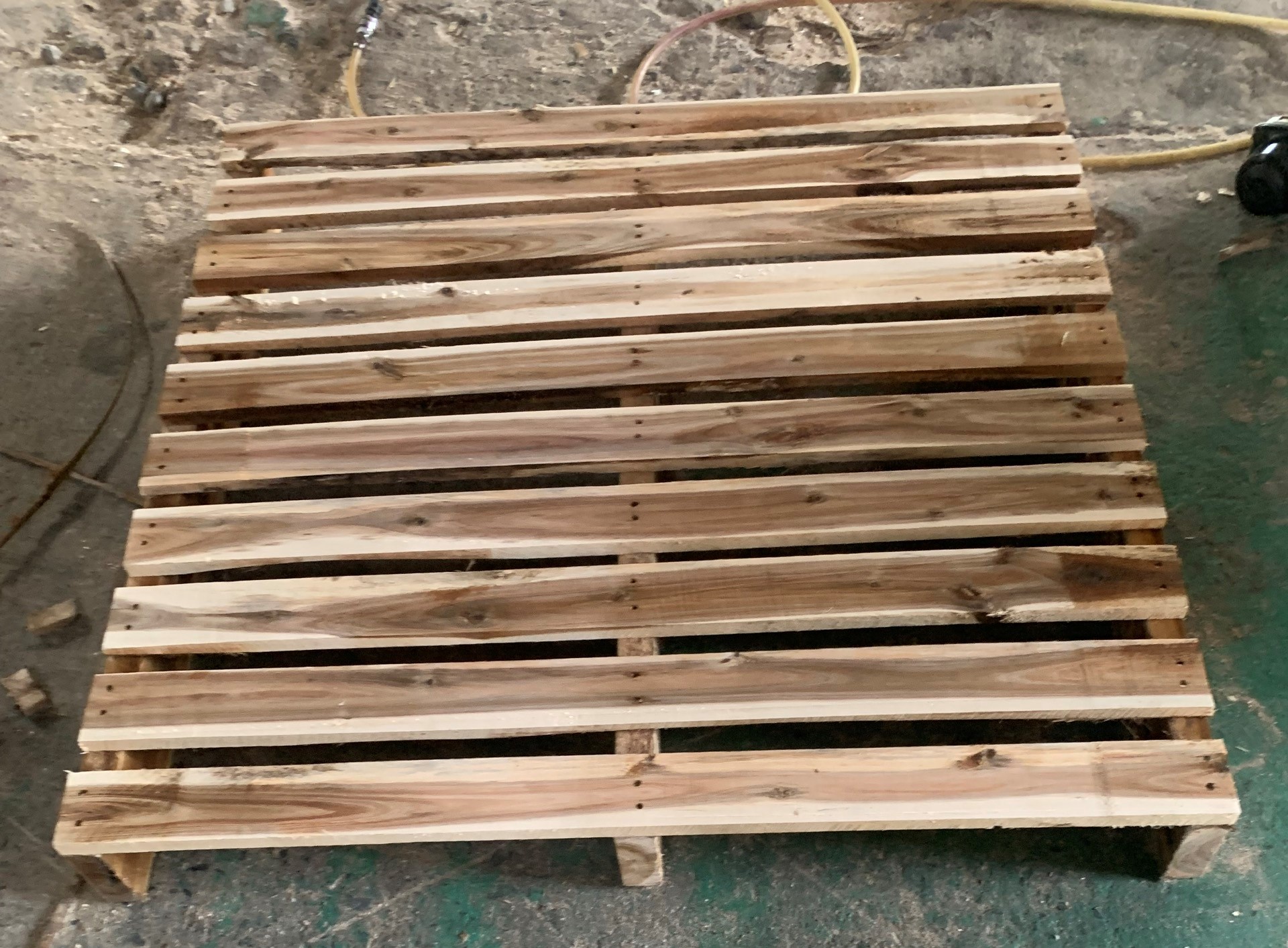 Bán Pallet Gỗ – Giá Pallet Gỗ 1000x1200 Giá Rẻ Tại Vương Minh Khang